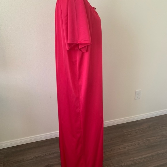 Night Gown - Picture 3 of 7